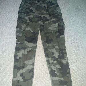 American Eagle Outfitters Kids' Green Camouflage Pants